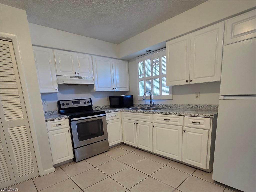 3325 Airport Rd - Photo 1