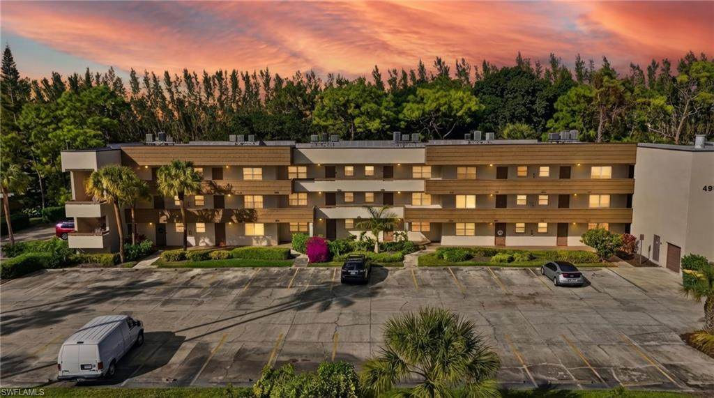 499 Forest Lakes Blvd - Photo 1