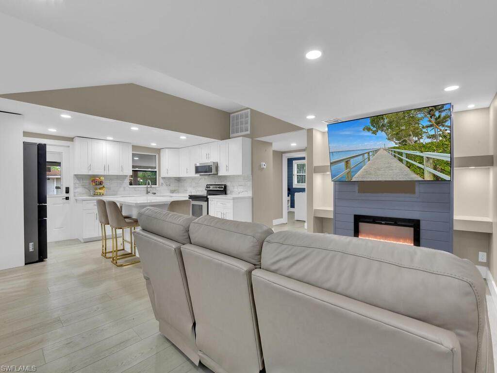 2180 Della Dr - Photo 1