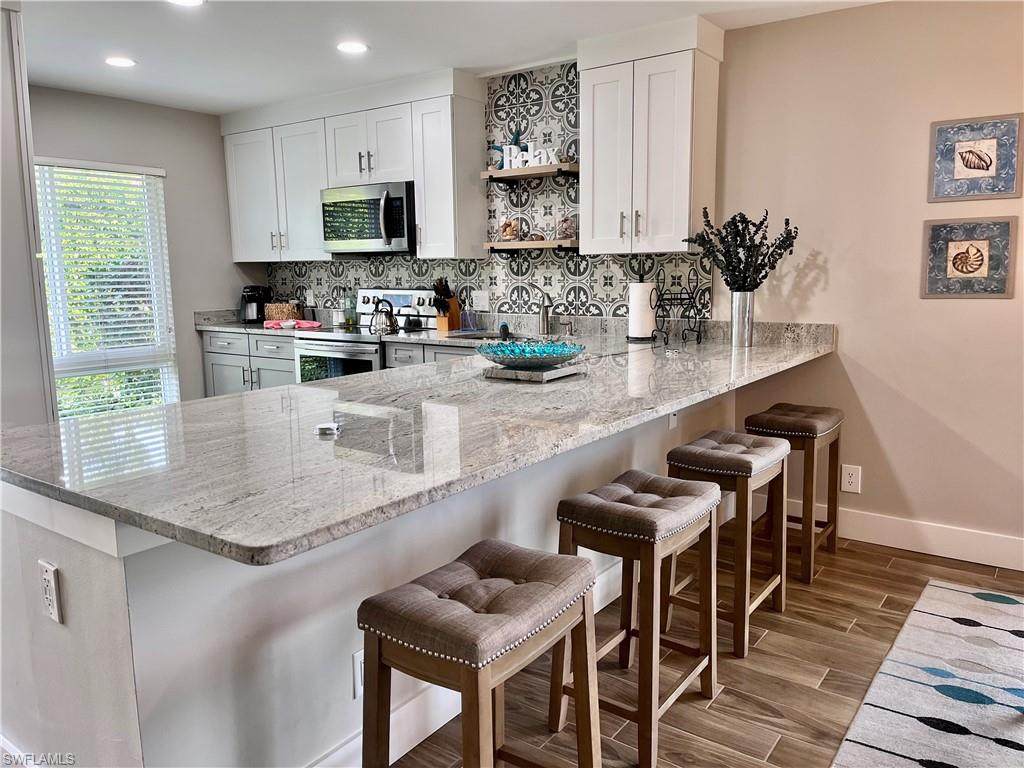 83 Glades Blvd - Photo 1