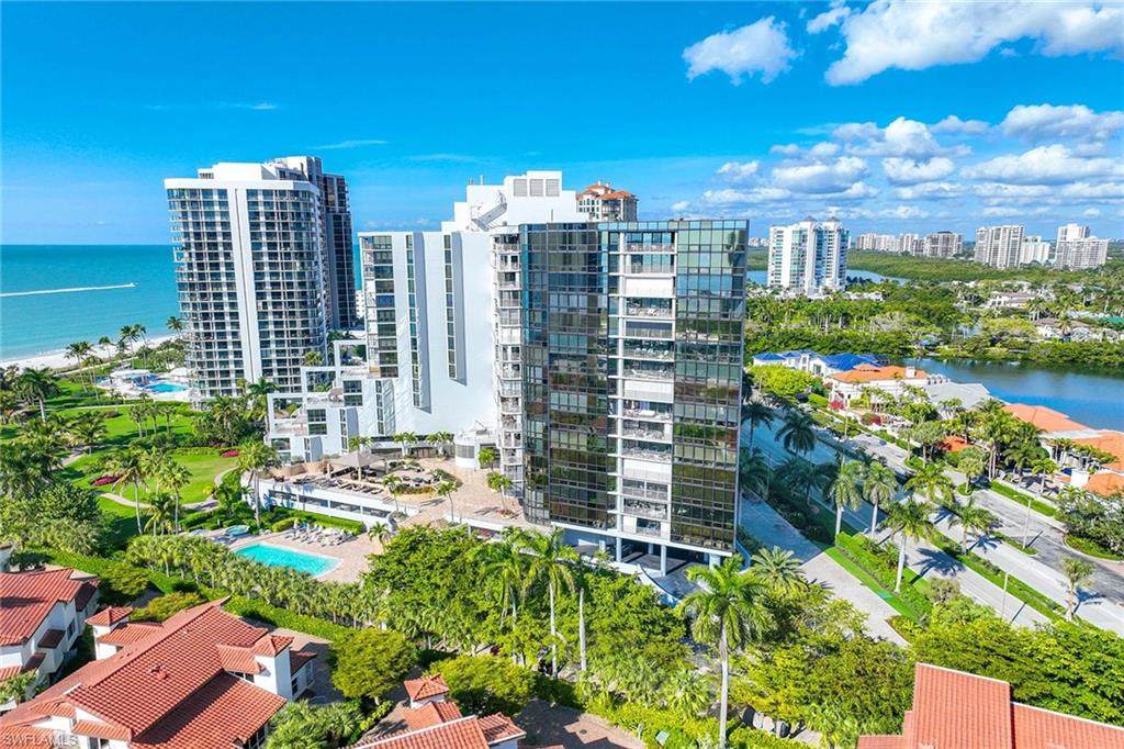 4751 Gulf Shore Blvd - Photo 1