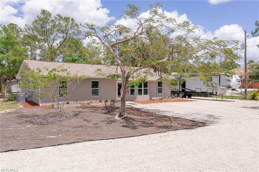 1221 22nd Ave - Photo 1