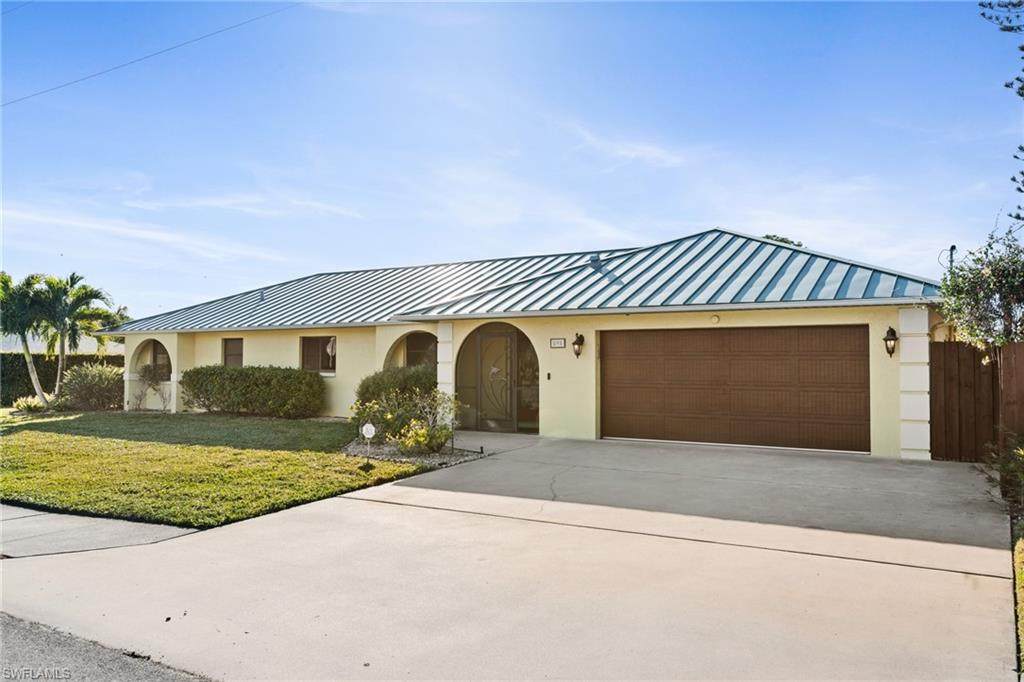 595 103rd Ave - Photo 1