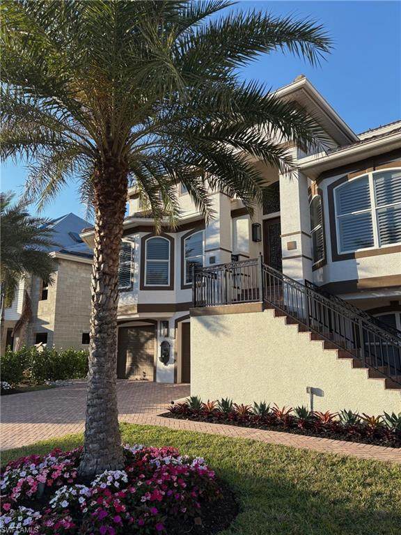 225 Egret Ave - Photo 1