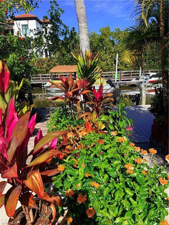 1575 Curlew Ave - Photo 1