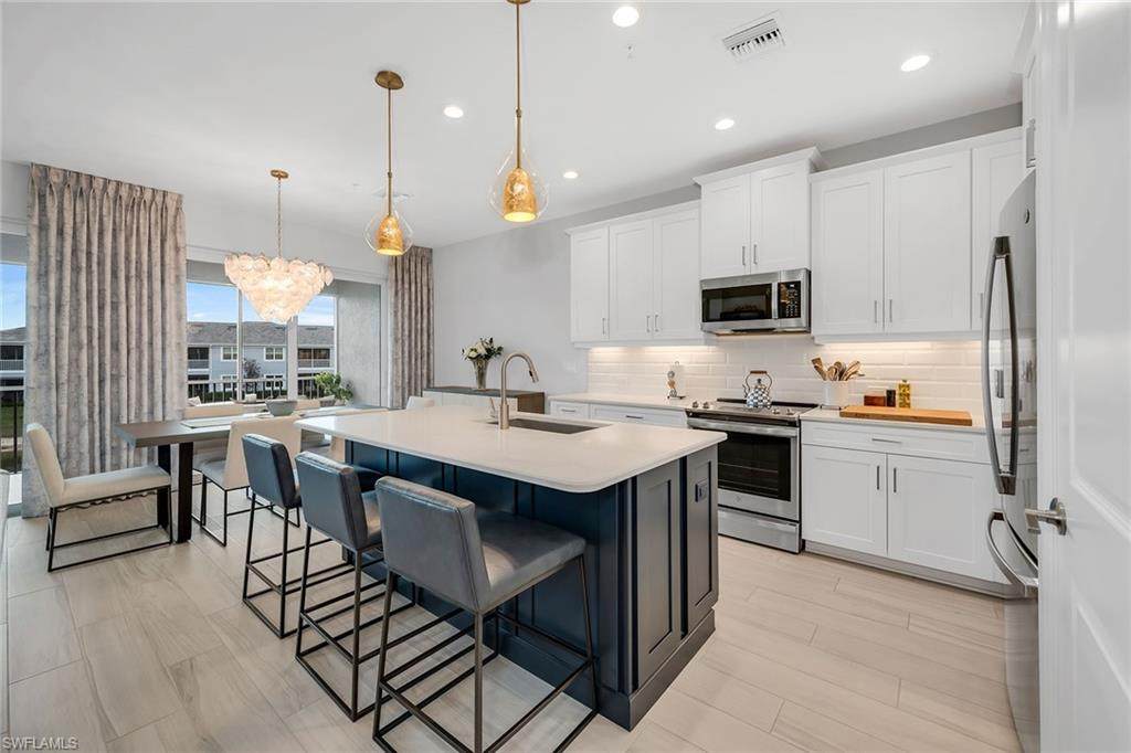 2609 Seychelles Cir - Photo 1