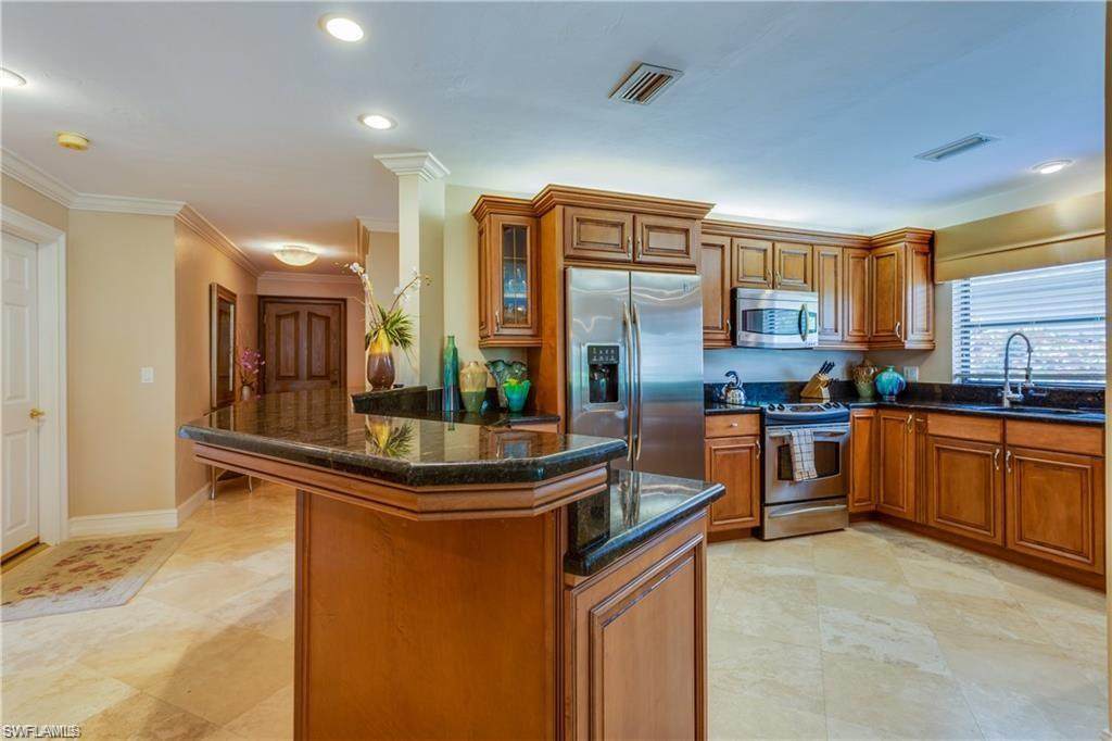 630 95th Ave - Photo 1