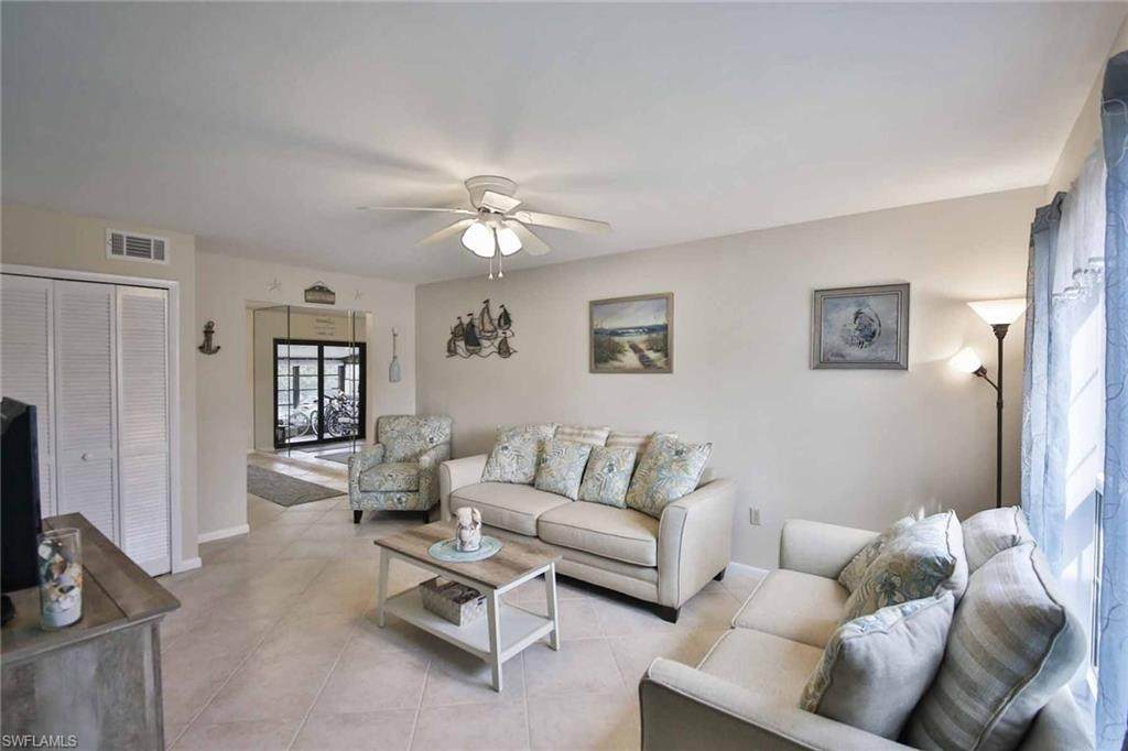 68 Marco Villas Dr - Photo 1