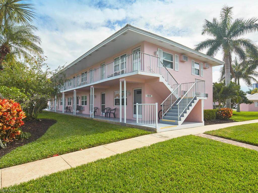 190 Collier Blvd - Photo 1