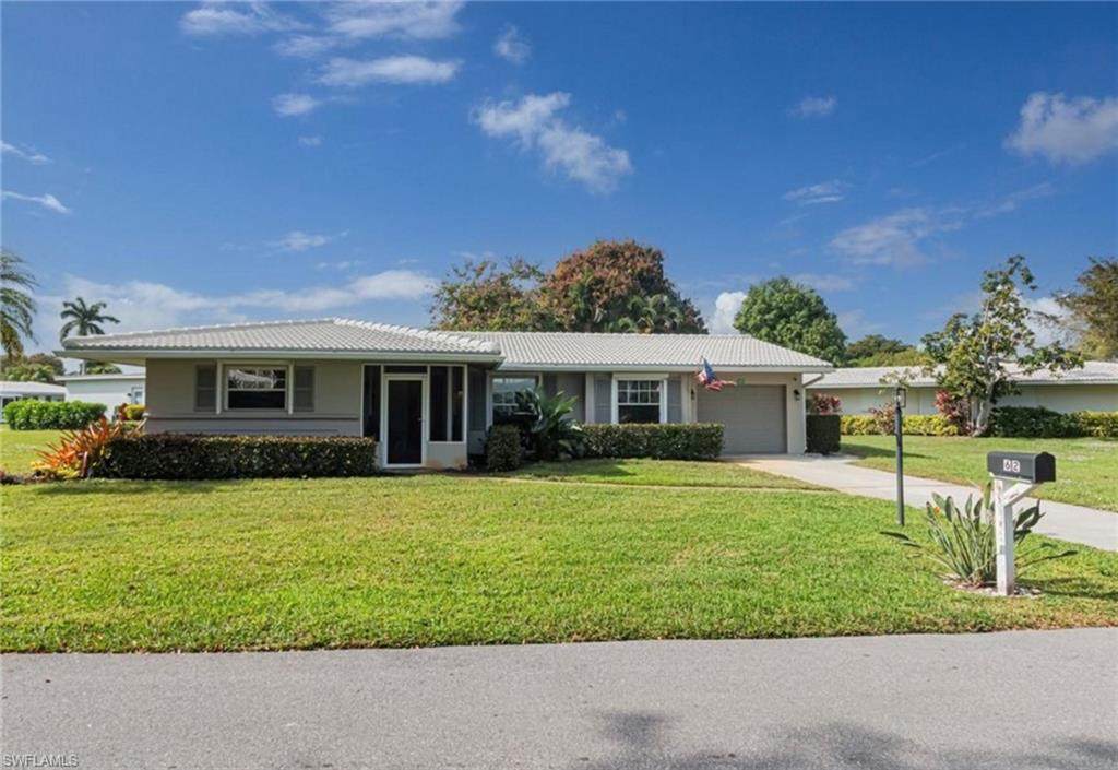 62 Lanai Cir - Photo 1