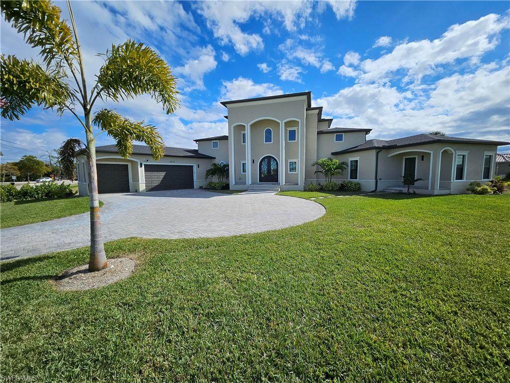 4014 Jacaranda Pkwy - Photo 1
