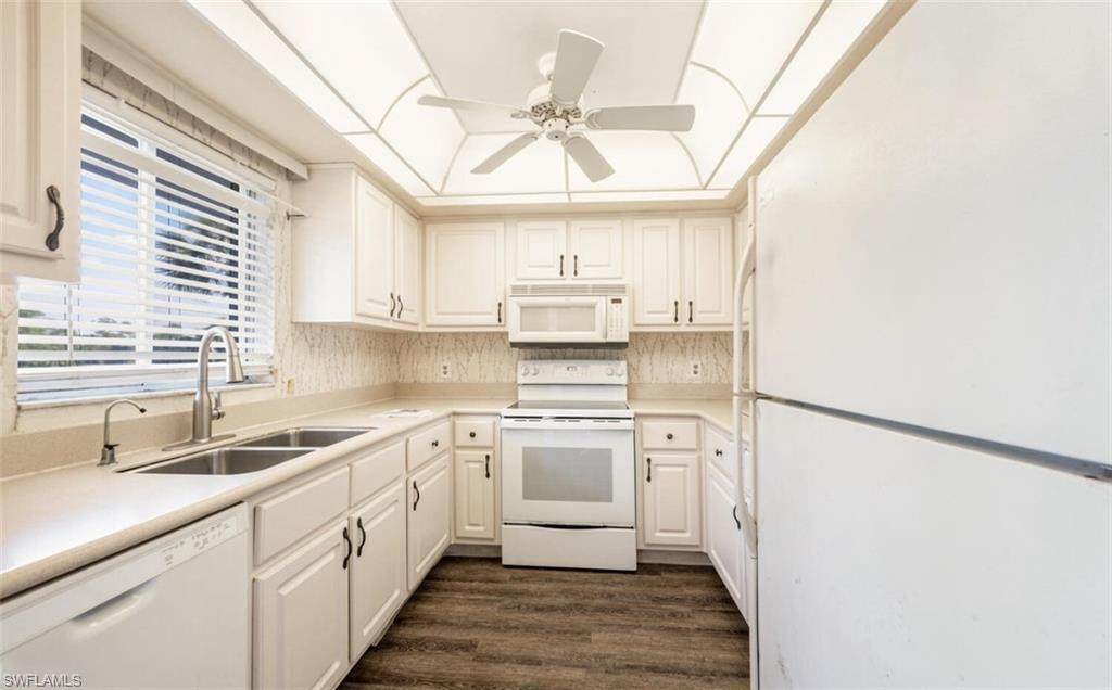 5635 Rattlesnake Hammock Rd - Photo 1