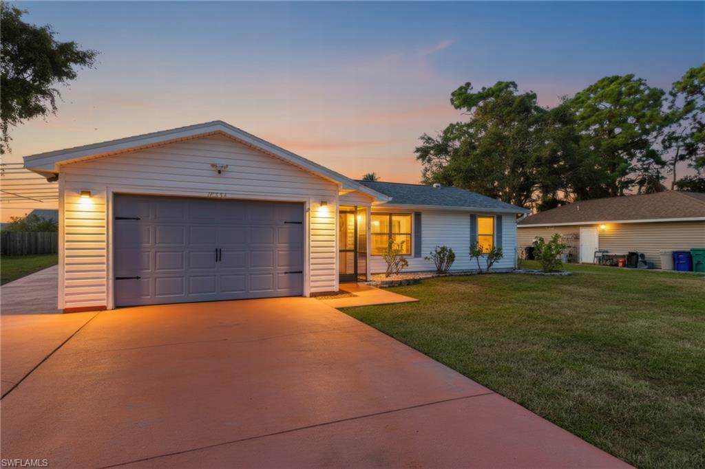 18554 Zinnia Rd - Photo 1