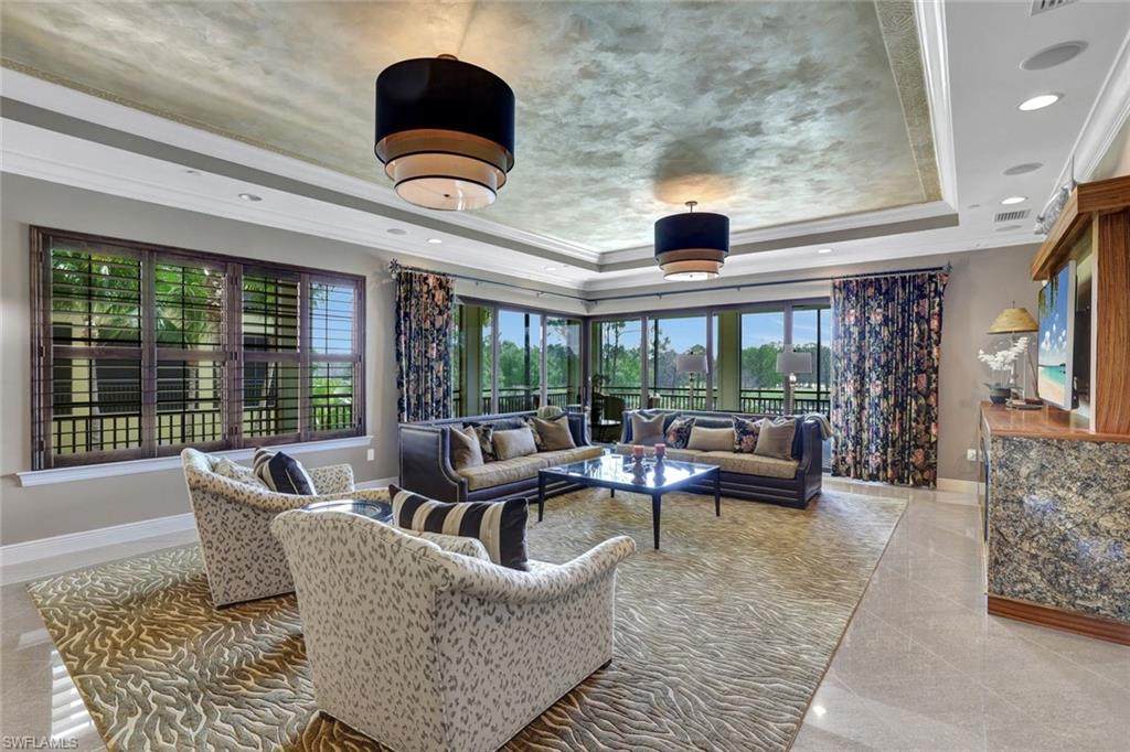 2772 Tiburon Blvd - Photo 1
