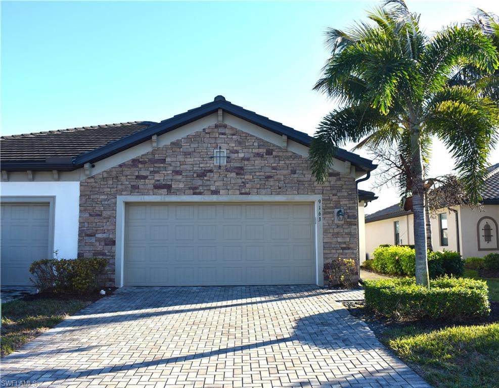 9163 Woodhurst Dr - Photo 1