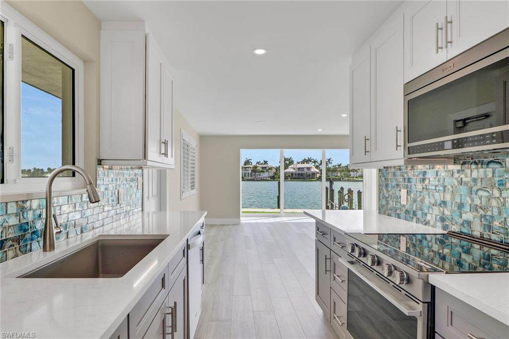 2500 Gulf Shore Blvd - Photo 1