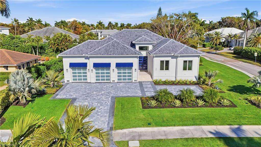 623 Park Shore Dr - Photo 1
