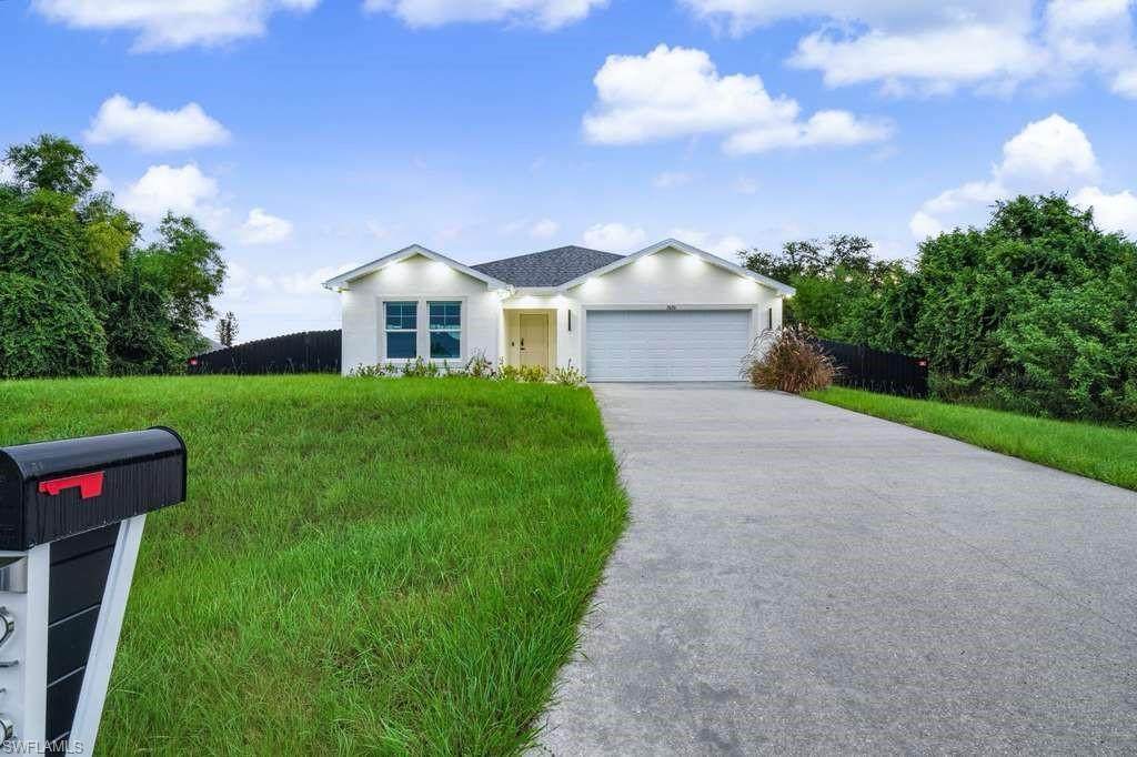 2620 5 Ave - Photo 1