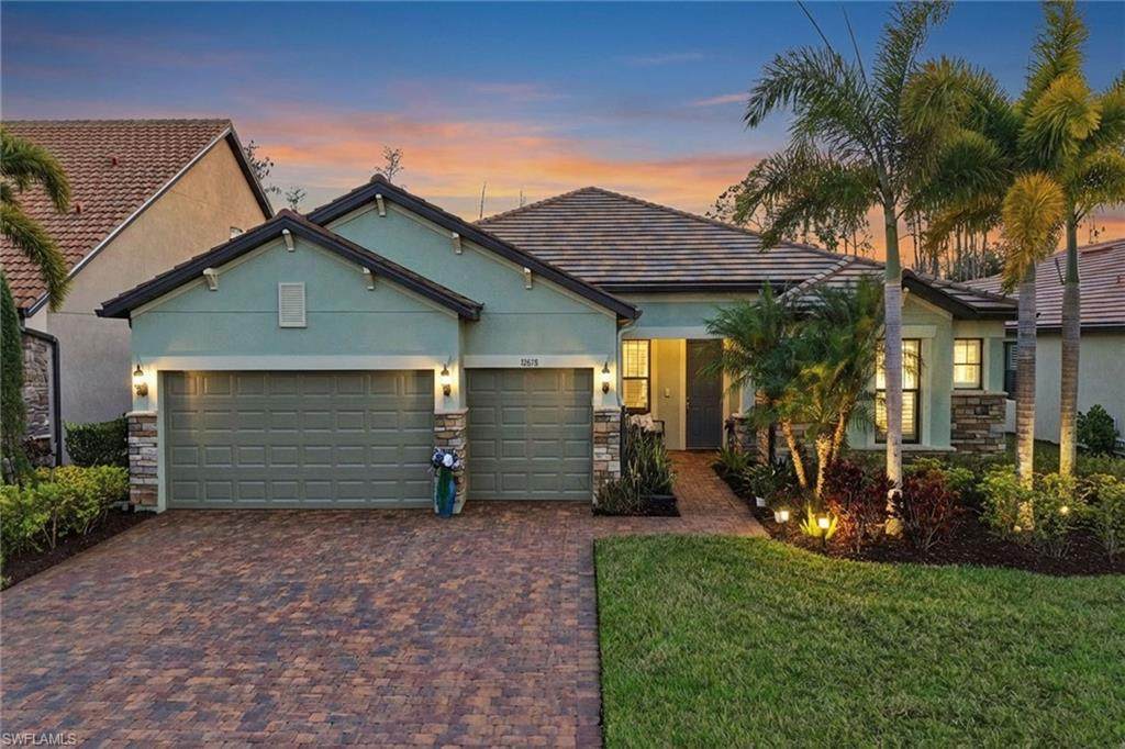 12078 Winfield Cir - Photo 1