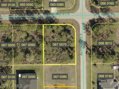 928 Broad St - Photo 1