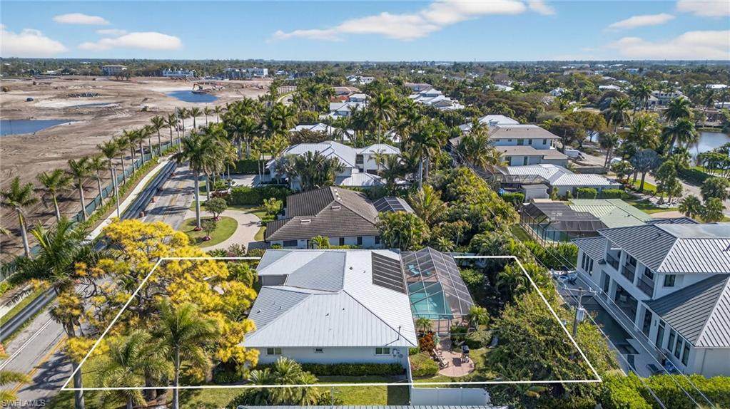 420 Golf Dr - Photo 1