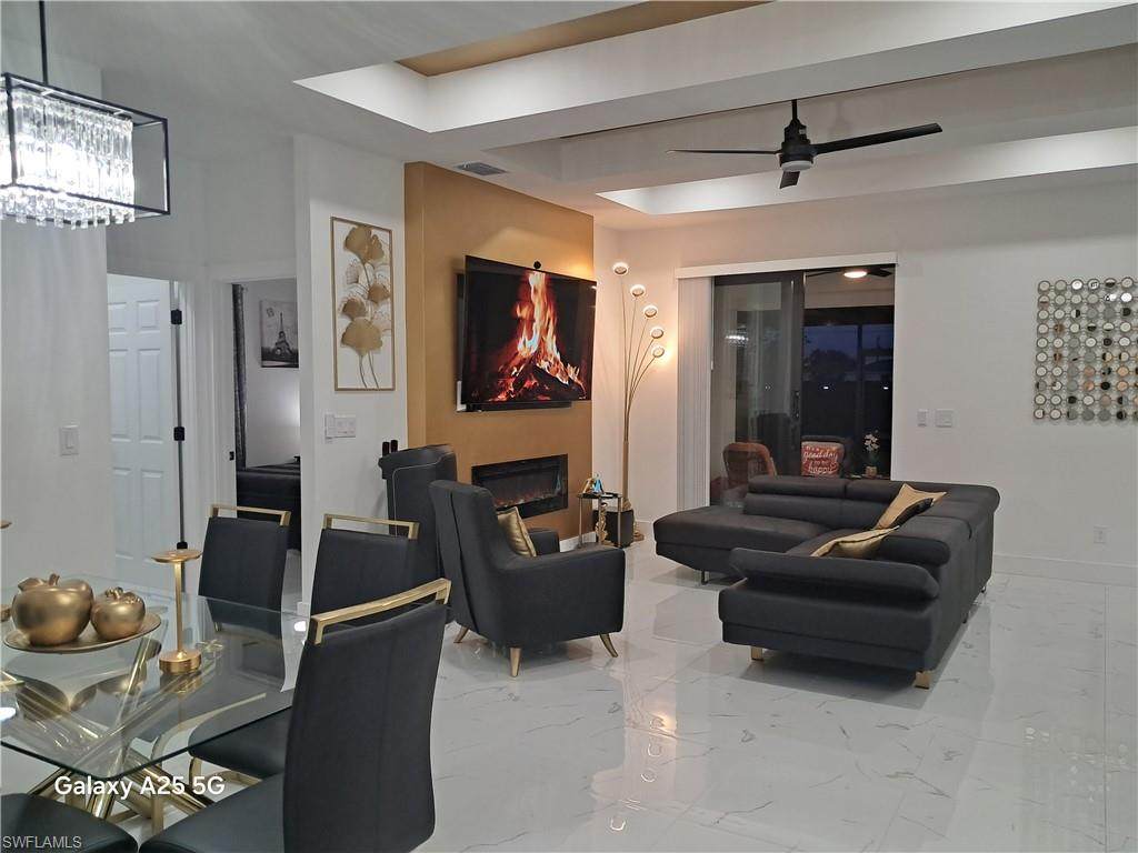 https://bt-photos.global.ssl.fastly.net/naples/orig_boomver_1_226007916-2.jpg