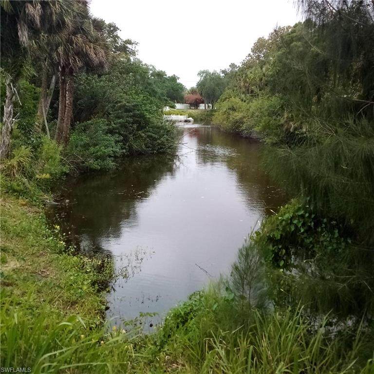 https://bt-photos.global.ssl.fastly.net/naples/orig_boomver_1_226008480-2.jpg