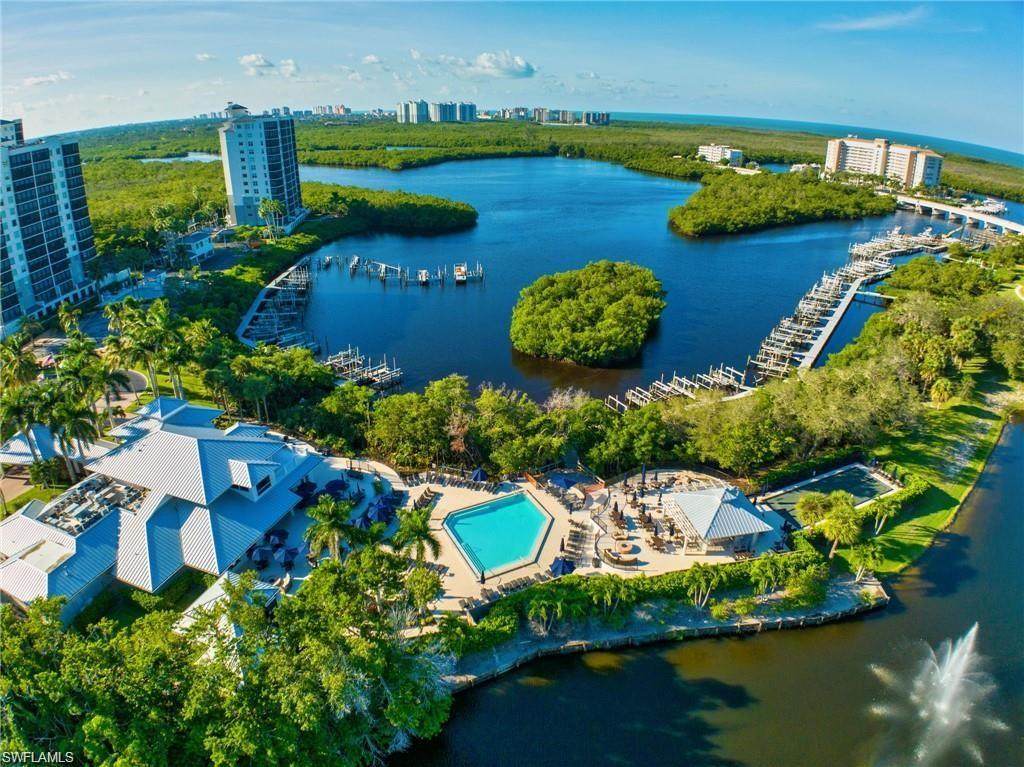 425 Cove Tower Dr - Photo 1