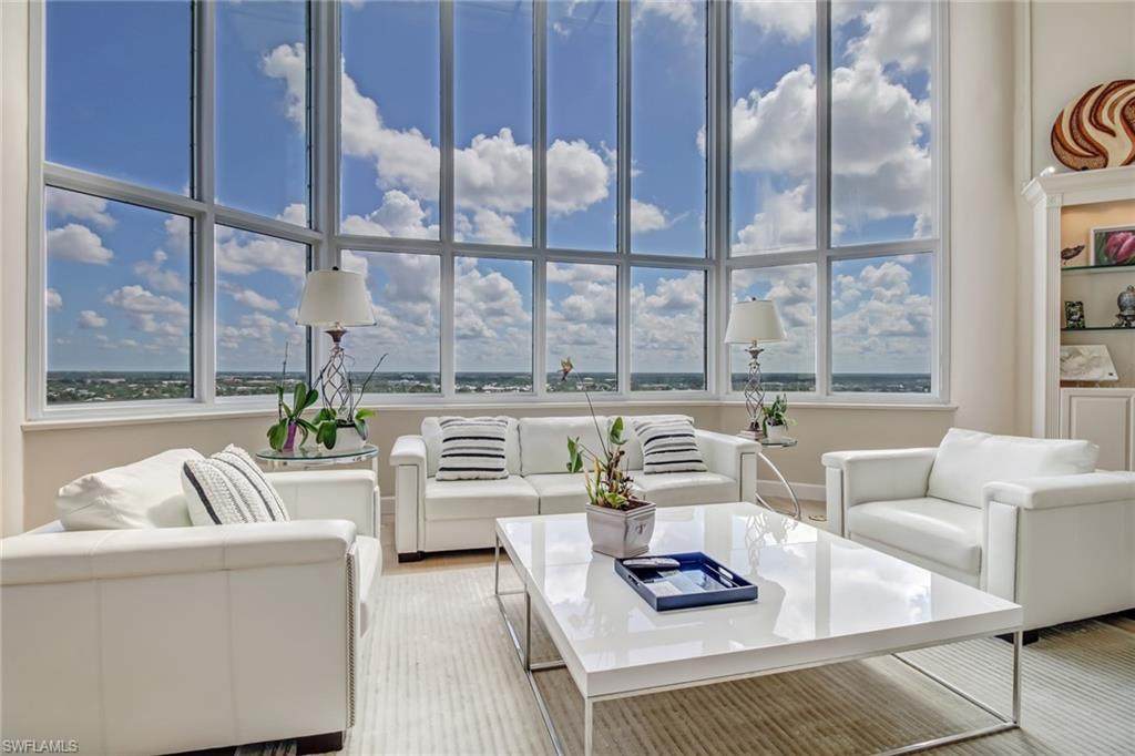 4041 Gulf Shore Blvd - Photo 1
