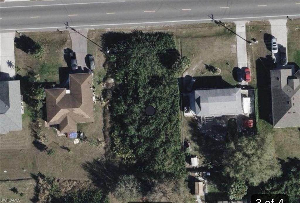 3211 23rd St - Photo 1