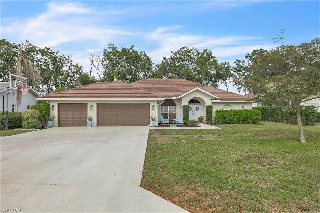 488 Henley Dr - Photo 1