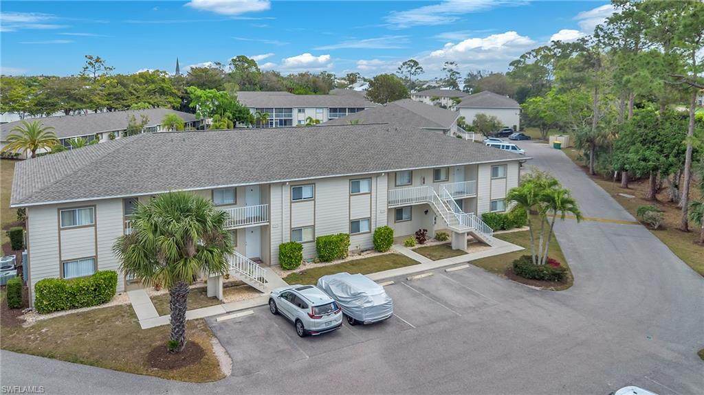 2334 Naples Trace Cir - Photo 1