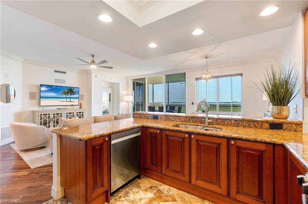 4761 West Bay Blvd - Photo 1