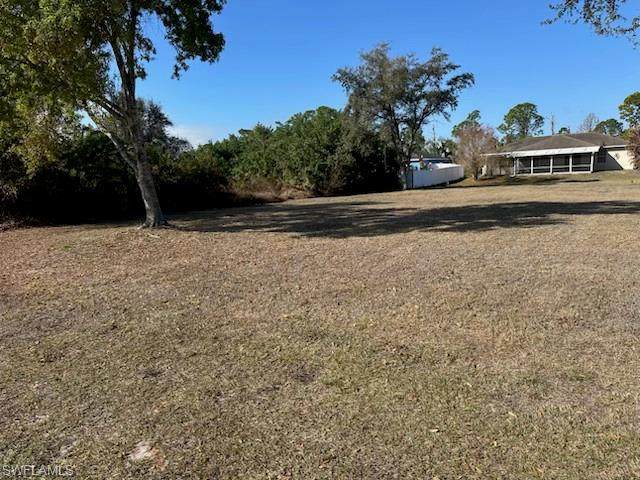 552 Sherwood Ave - Photo 1