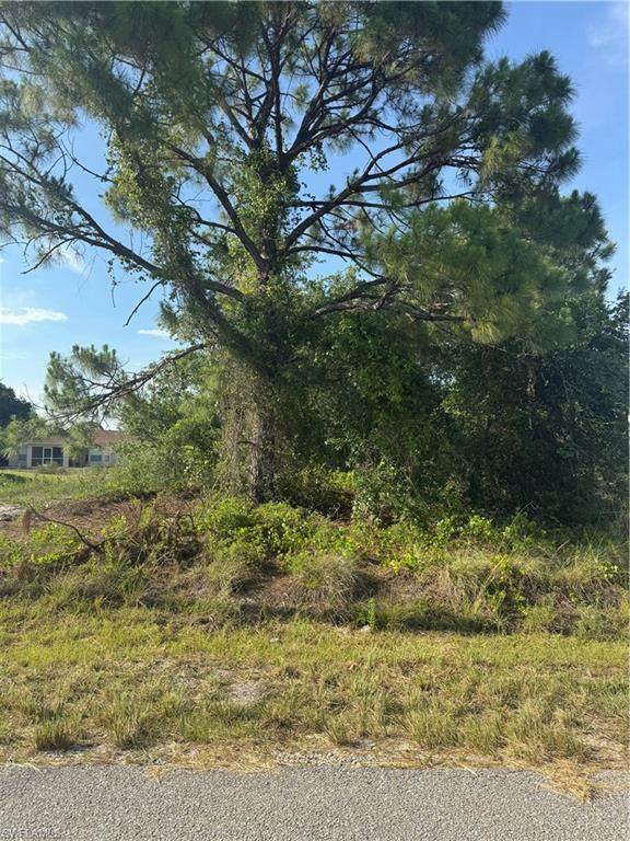 2508 53rd St - Photo 1