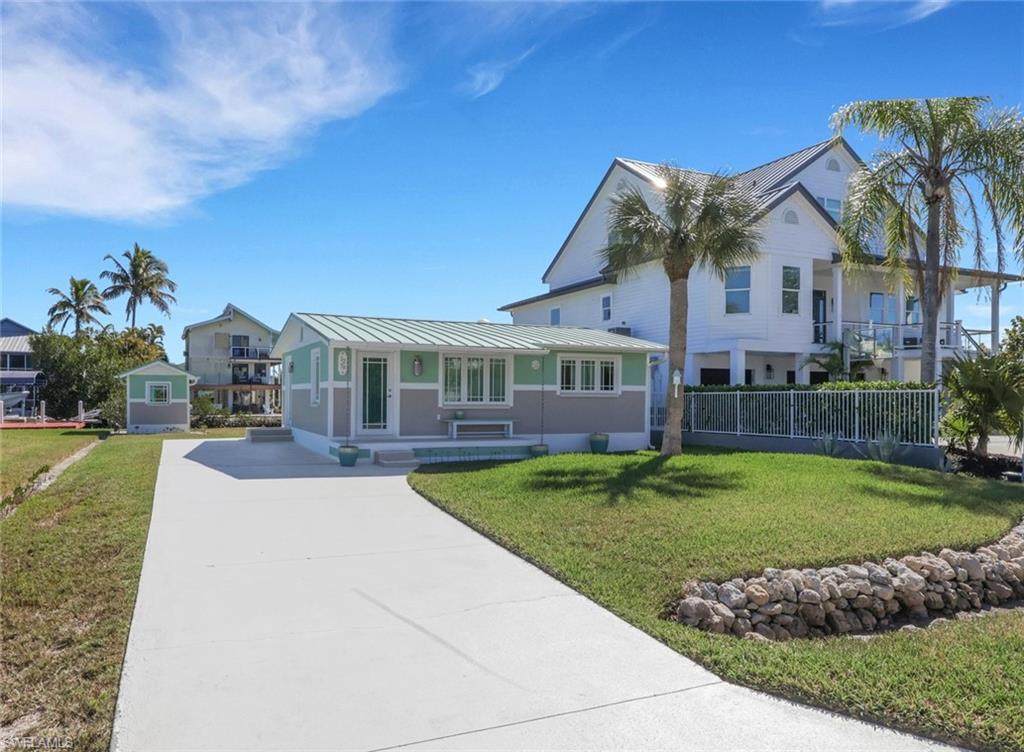 1278 Rainbow Ct - Photo 1