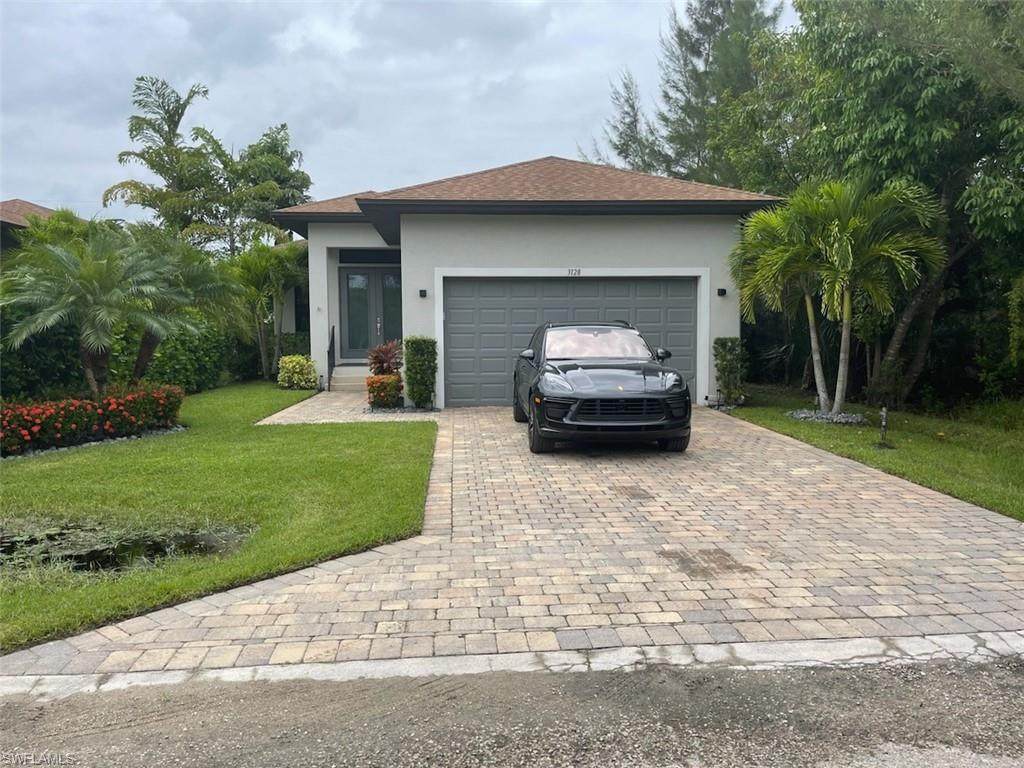 3128 Woodside Ave - Photo 1