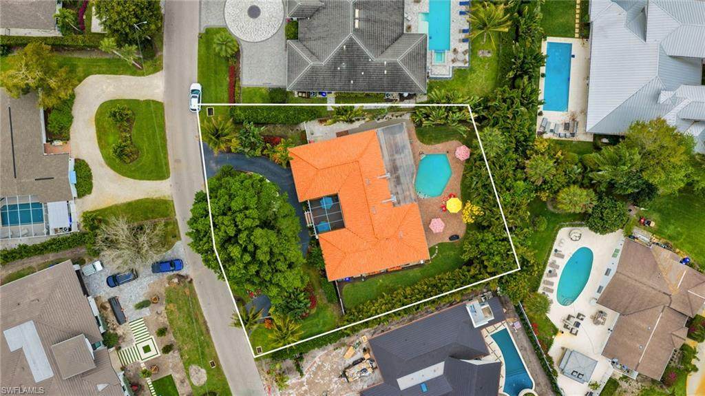 1541 Mandarin Rd - Photo 1