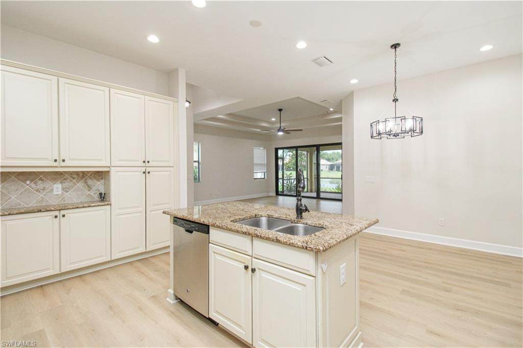 9122 Isla Bella Cir - Photo 1