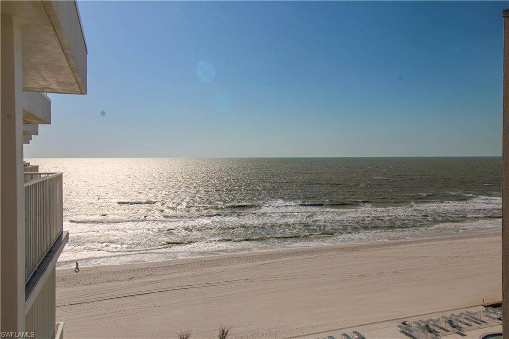 3443 Gulf Shore Blvd - Photo 1