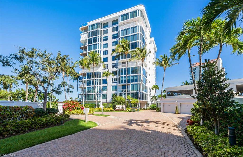 20 Seagate Dr - Photo 1