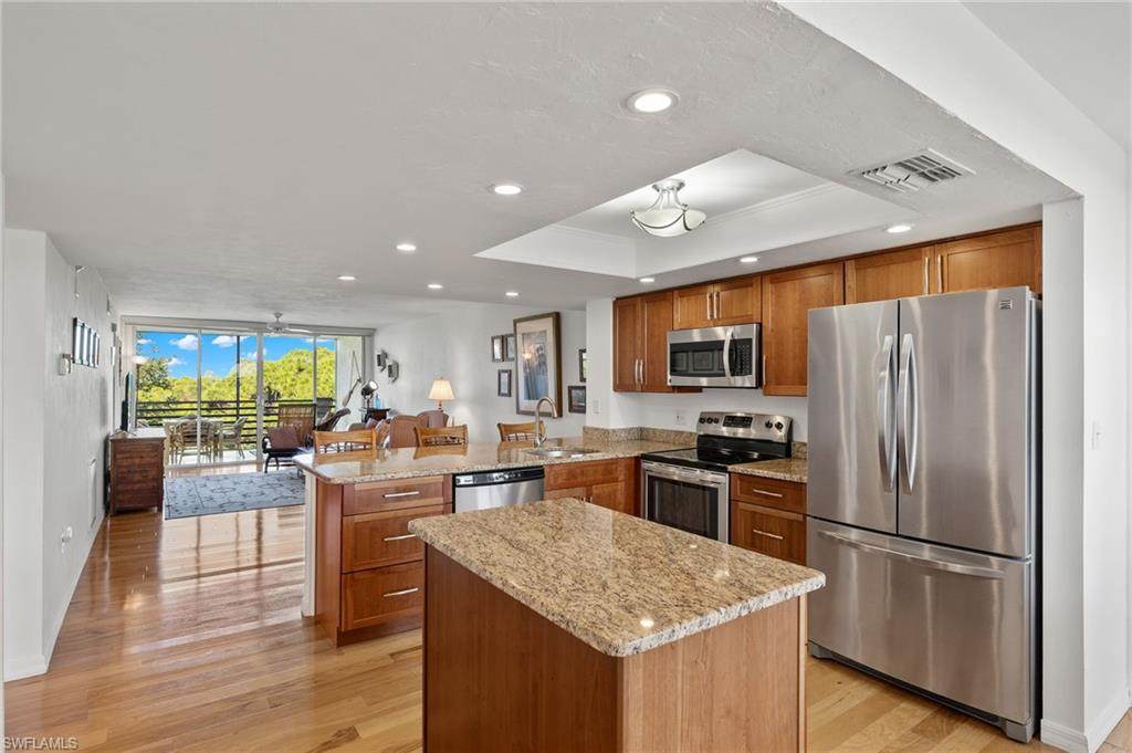 290 Naples Cove Dr - Photo 1