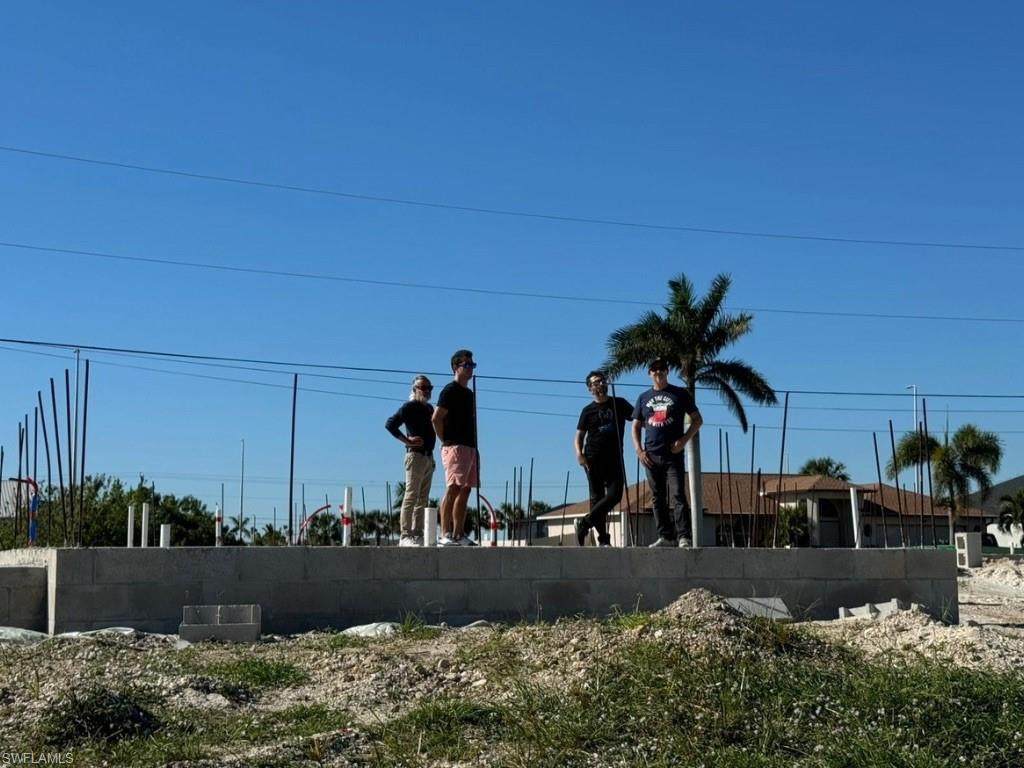 https://bt-photos.global.ssl.fastly.net/naples/orig_boomver_1_226012262-2.jpg