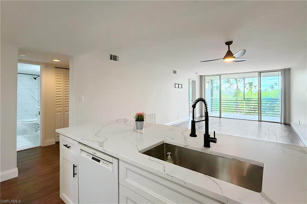 15171 Cedarwood Ln - Photo 1
