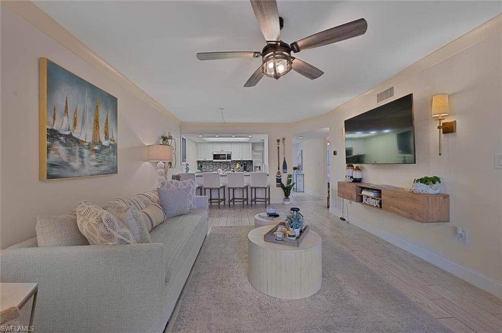 154 Cypress Way - Photo 1