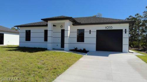 1053 Marine Ave - Photo 1