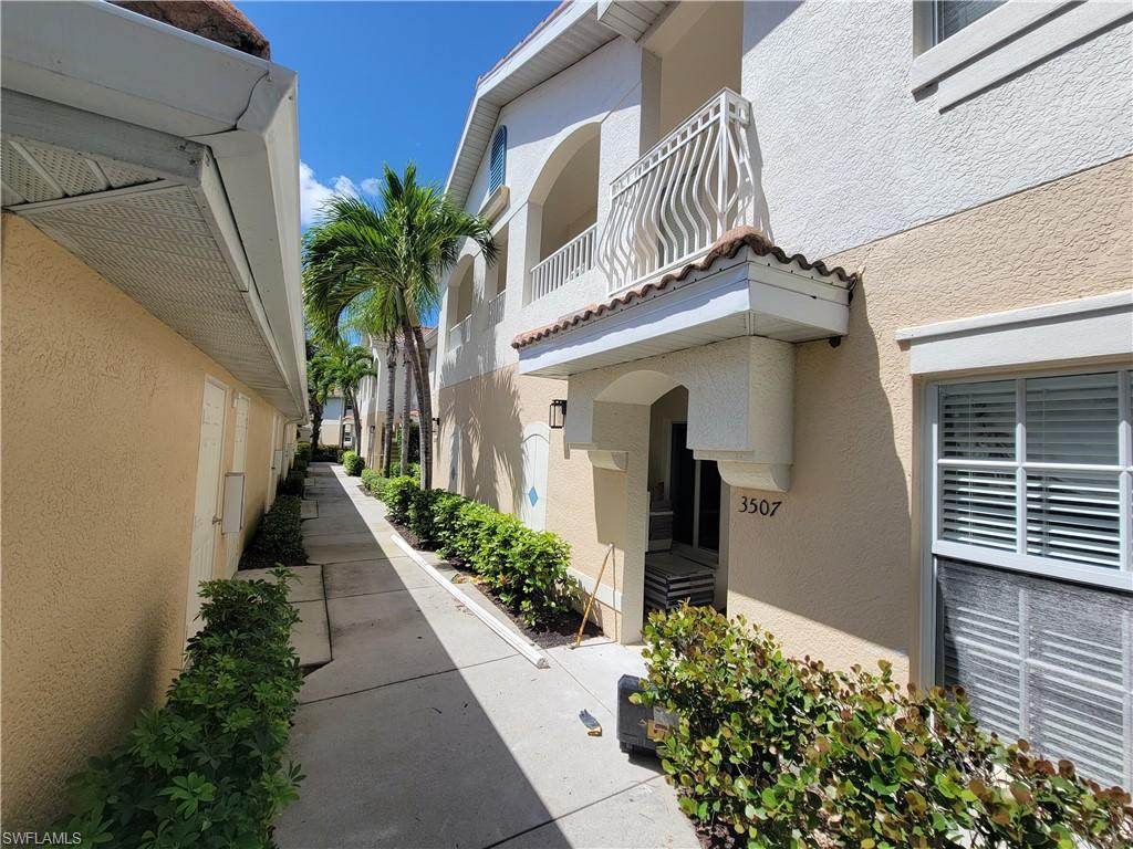 3037 Driftwood Way - Photo 1