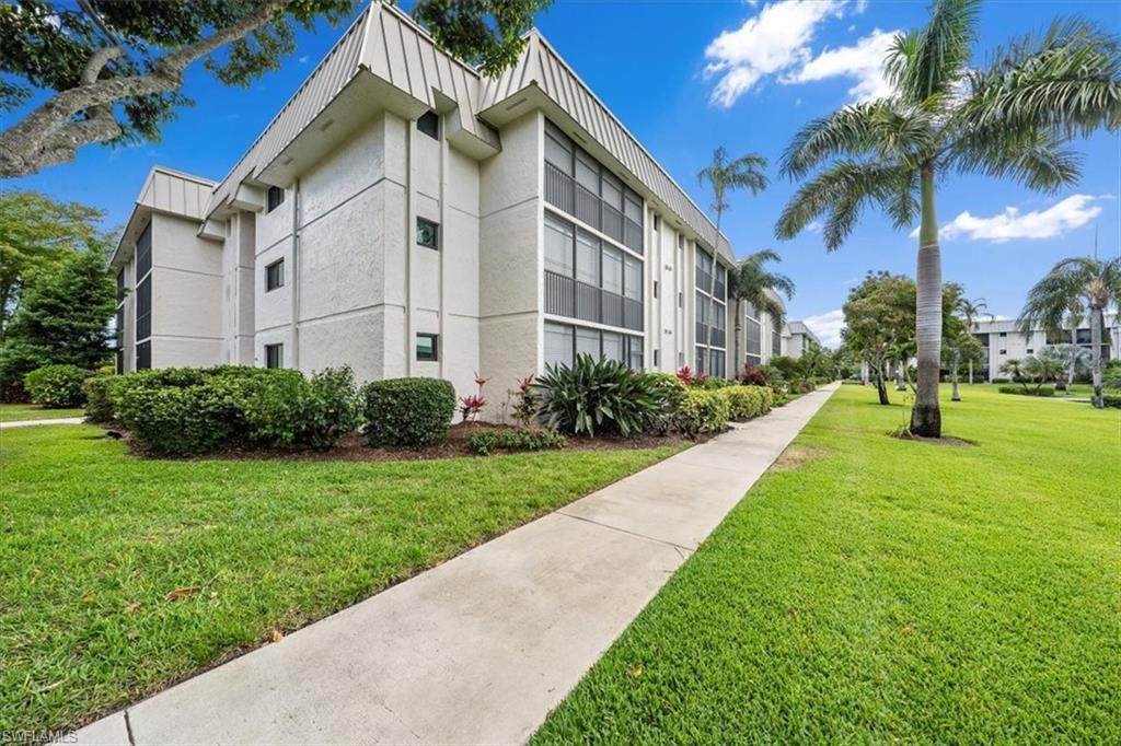 788 Park Shore Dr - Photo 1