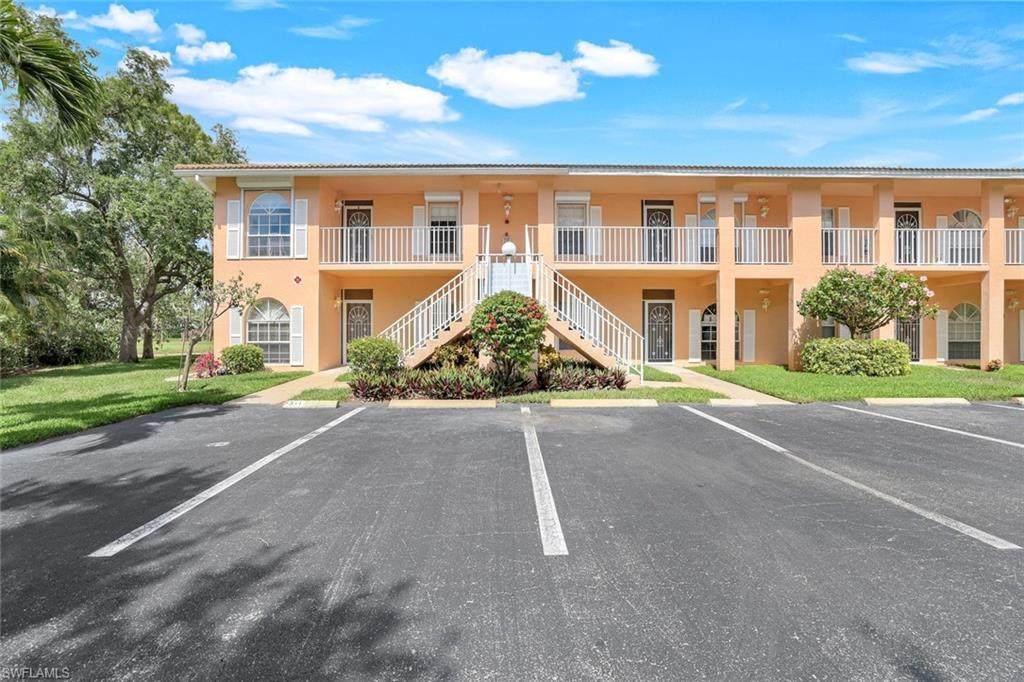 555 Augusta Blvd - Photo 1