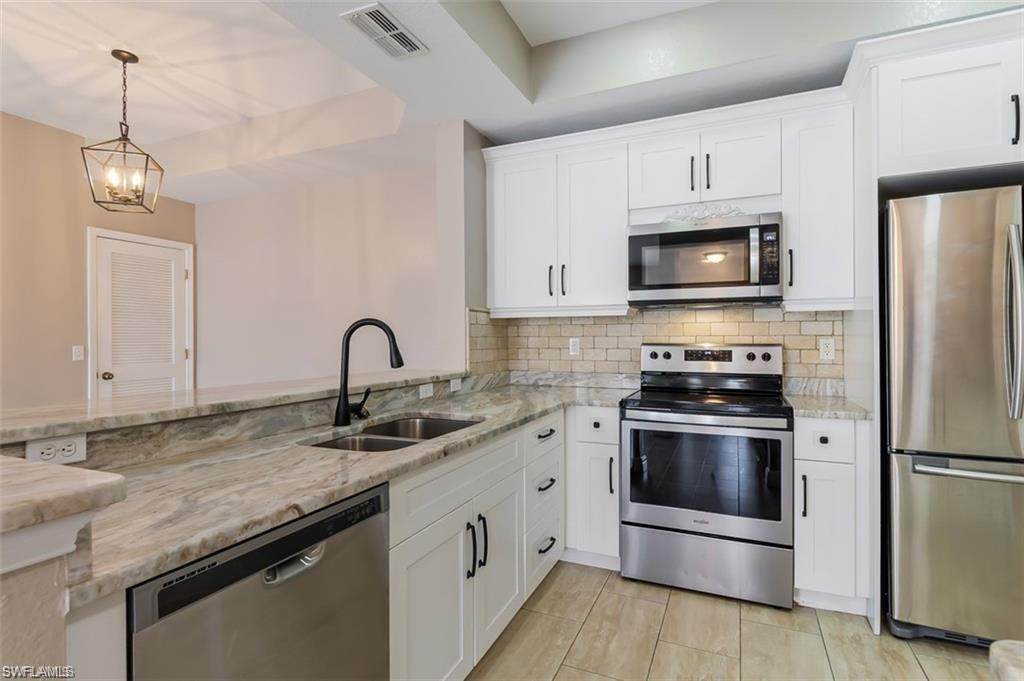 9025 Colby Dr - Photo 1